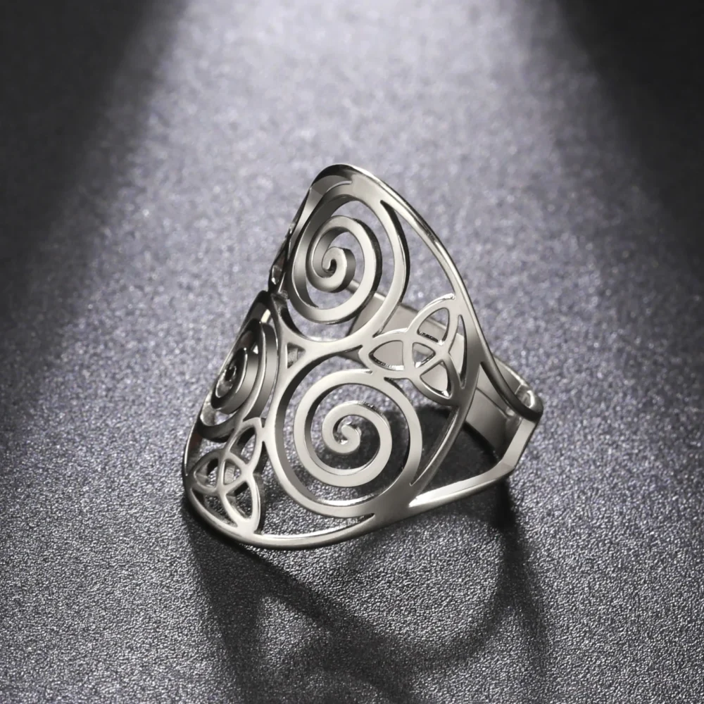 Anillo Trisquel Ajustable en Acero Inoxidable