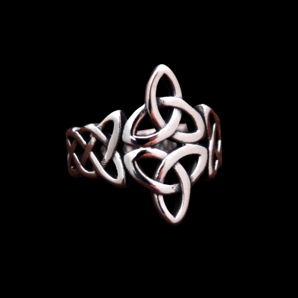 Anillo Triquetas Entrelazadas en Acero Inoxidable